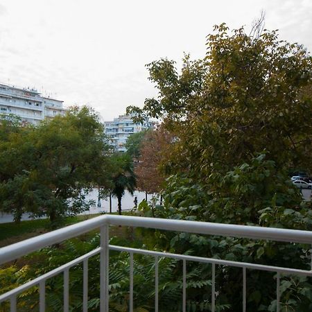 Ferienwohnung Smart Living Flat, Melenikou Thessaloniki Exterior foto